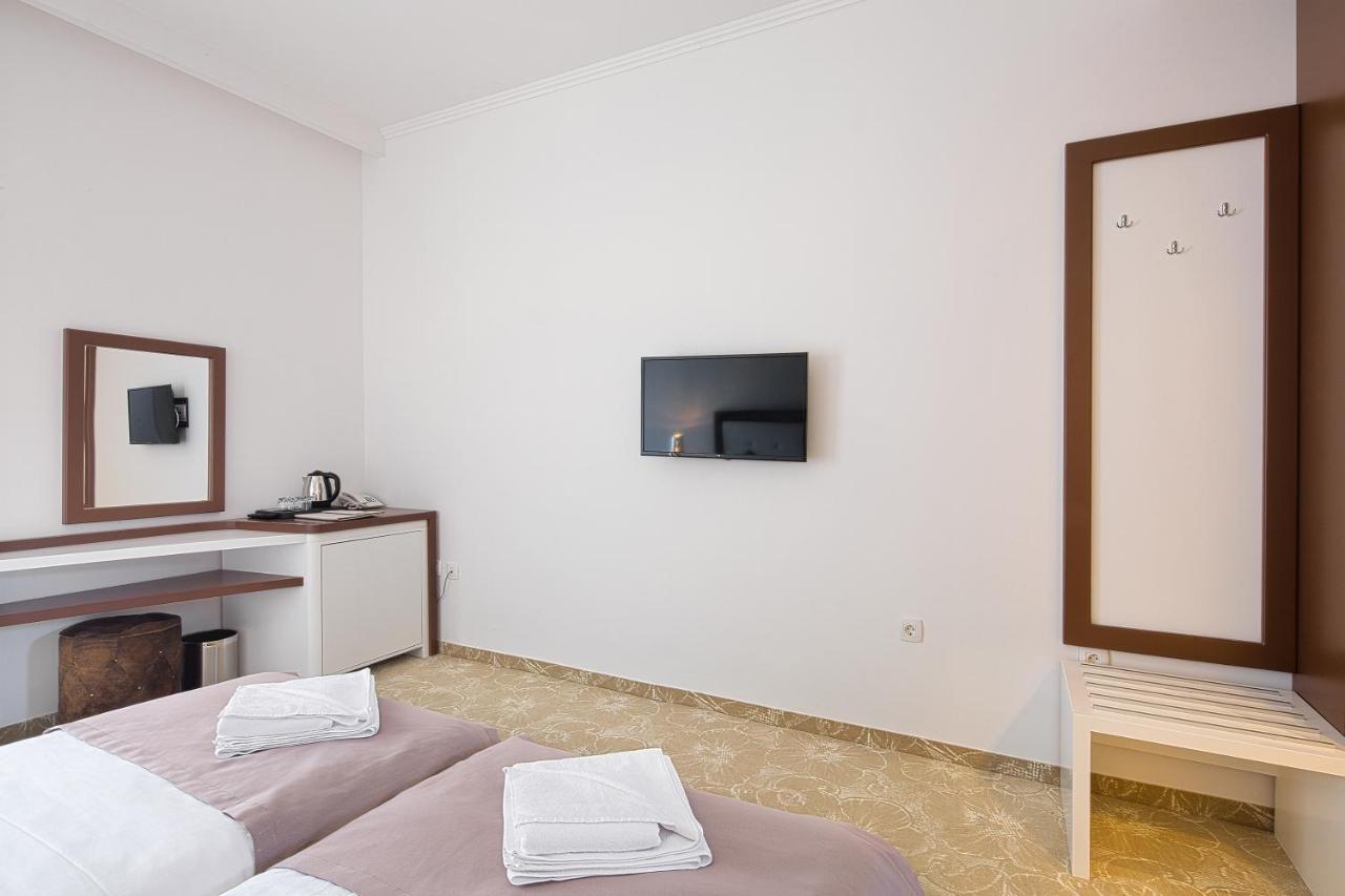 Hotel Pozzo บุดวา ภายนอก รูปภาพ